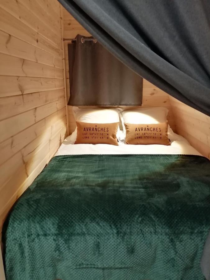 Le Domaine De Pivette Chambre Climatisee Et Insolite Avec Terrasse Privative อาวร็องช์ ภายนอก รูปภาพ