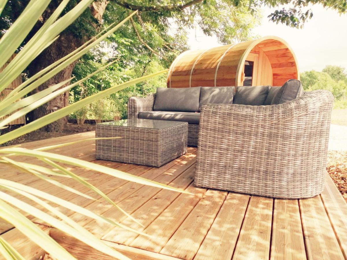 Le Domaine De Pivette Chambre Climatisee Et Insolite Avec Terrasse Privative อาวร็องช์ ภายนอก รูปภาพ